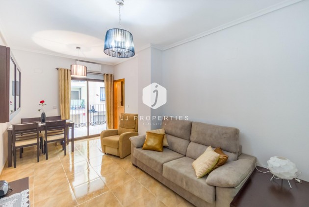 Apartment / flat - Resale -
            Torrevieja - C-70778