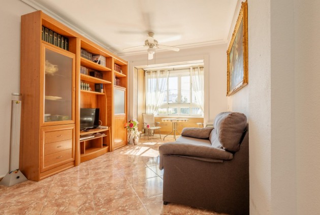 Apartment / flat - Resale - Torrevieja -
                Costa Blanca