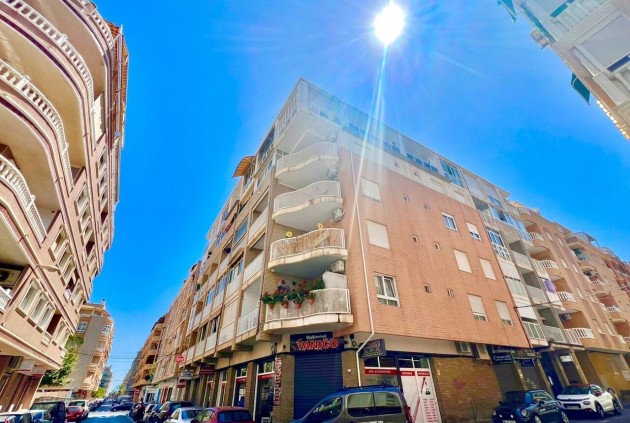 Apartment / flat - Resale - Torrevieja -
                Costa Blanca