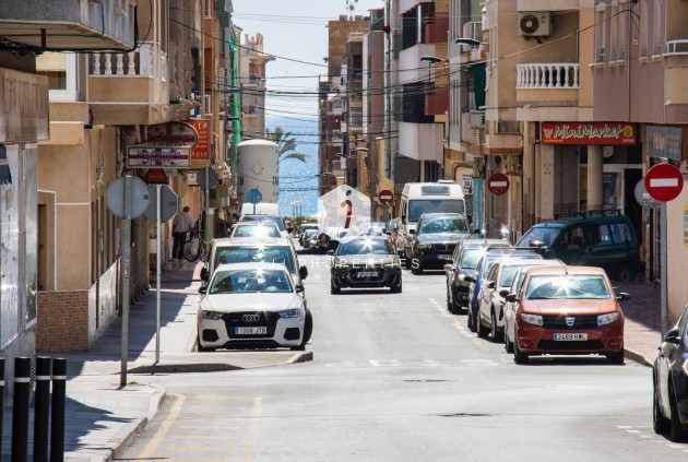 Apartment / flat - Resale - Torrevieja -
                Costa Blanca