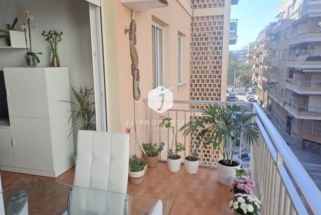 Apartment / flat - Resale - Torrevieja -
                Costa Blanca