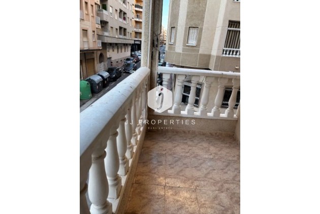 Apartment / flat - Resale - Torrevieja -
                Costa Blanca