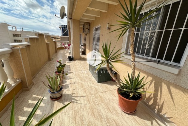 Apartment / flat - Resale - Torrevieja -
                Costa Blanca