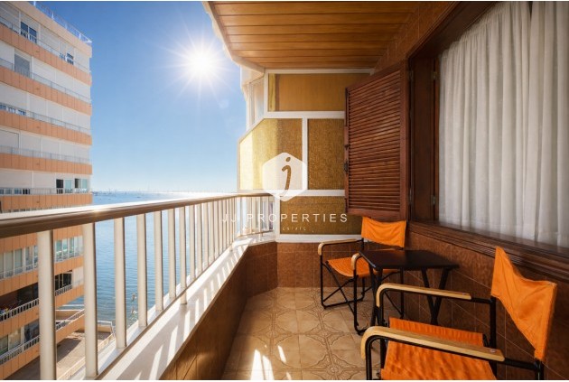 Apartment / flat - Resale - Torrevieja -
                Costa Blanca