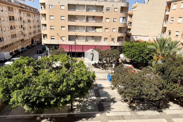 Apartment / flat - Resale - Torrevieja -
                El molino