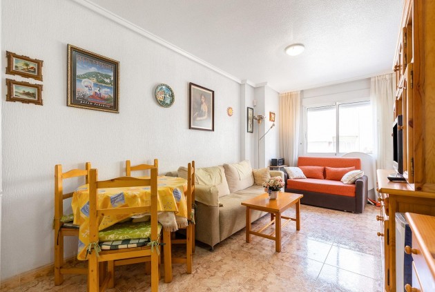 Apartment / flat - Resale - Torrevieja -
                Estacion de autobuses