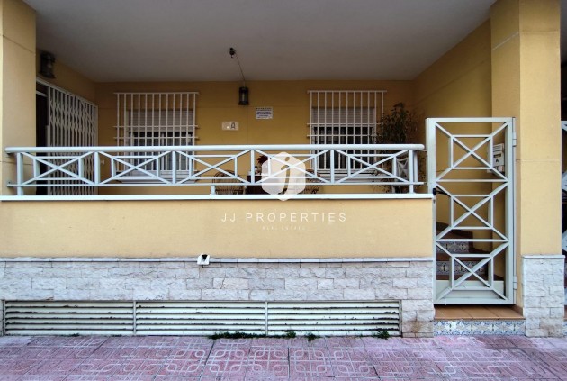 Apartment / flat - Resale - Torrevieja -
                Estacion de autobuses