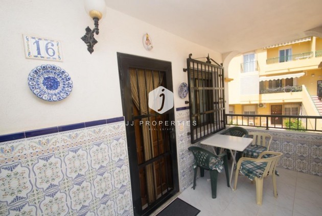 Apartment / flat - Resale - Torrevieja -
                Mar Azul