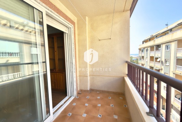 Apartment / flat - Resale - Torrevieja -
                Parque las naciones