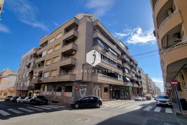 Apartment / flat - Resale - Torrevieja -
                Playa del Cura