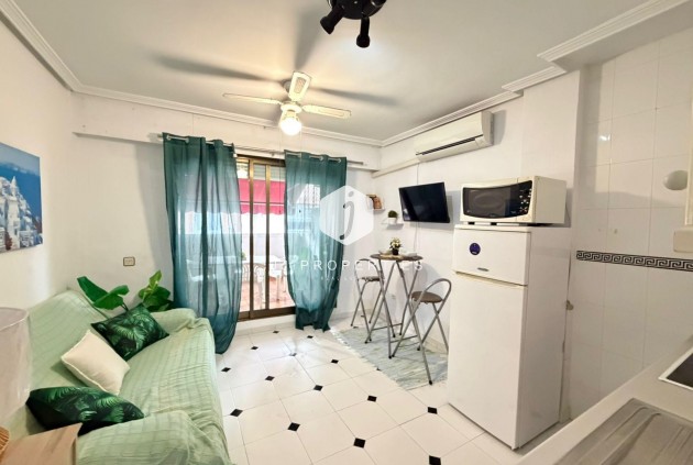 Apartment / flat - Resale - Torrevieja -
                Torrevieja