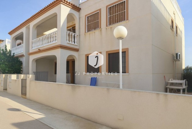 Appartement - D'occasion - Daya Vieja -
                Costa Blanca