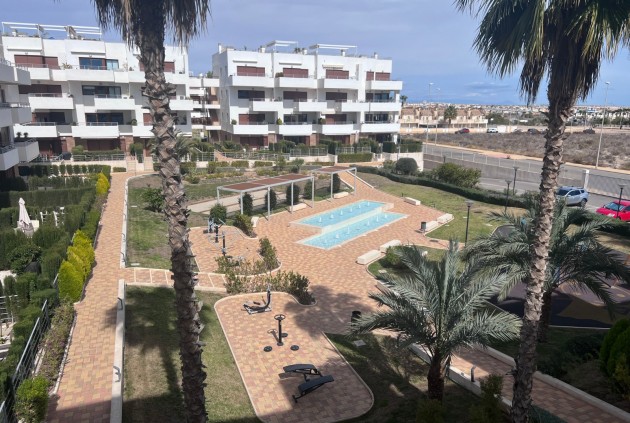 Appartement - D'occasion - Lomas De Campoamor -
                Inland