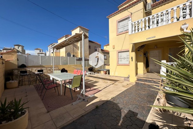 Appartement - D'occasion - San Miguel de Salinas -
                Inland