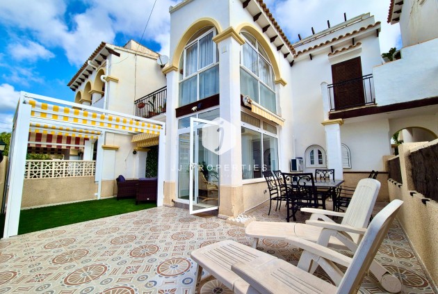 Appartement - D'occasion - San Miguel de Salinas -
                Inland