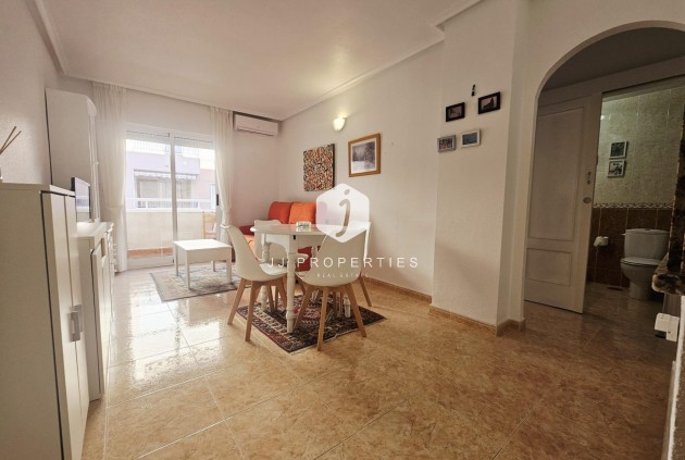 Appartement - D'occasion -
            Torrevieja - C-18180