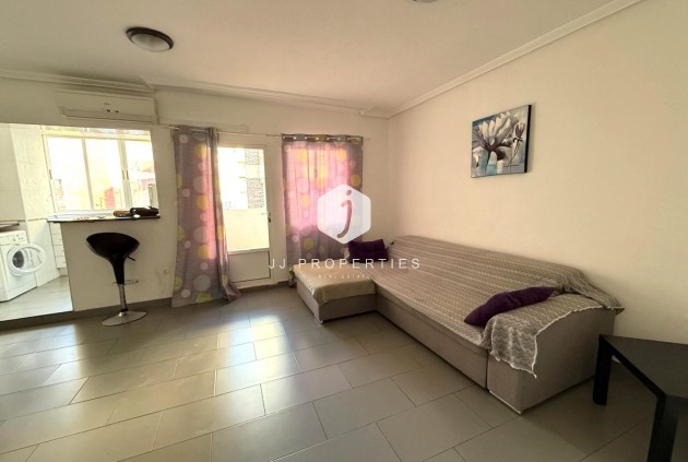 Appartement - D'occasion -
            Torrevieja - C-22950