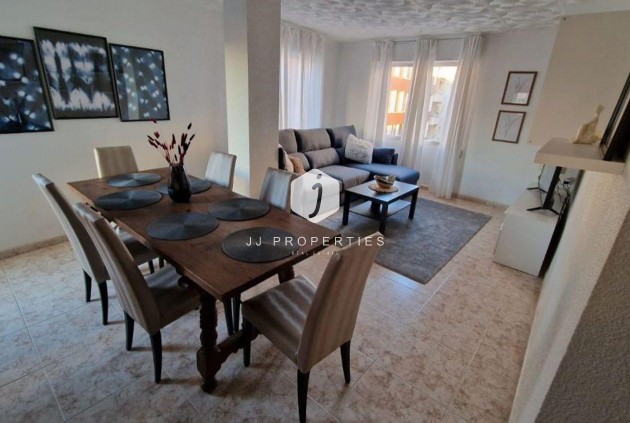 Appartement - D'occasion -
            Torrevieja - C-78081