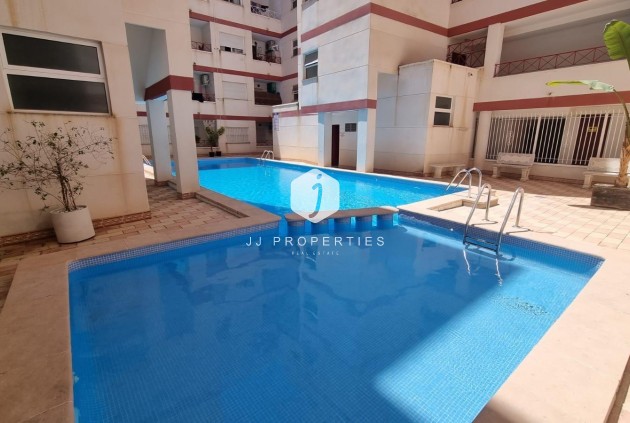 Appartement - D'occasion -
            Torrevieja - C-79732