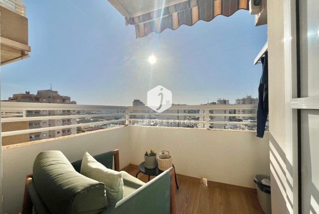 Appartement - D'occasion - Torrevieja -
                Calas blanca