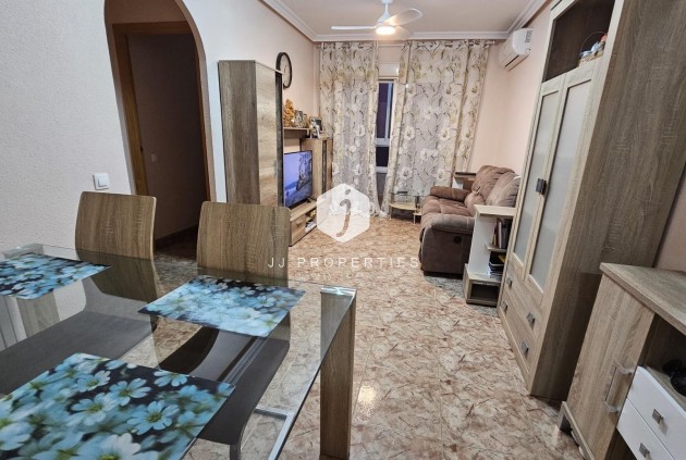 Appartement - D'occasion - Torrevieja -
                Centro