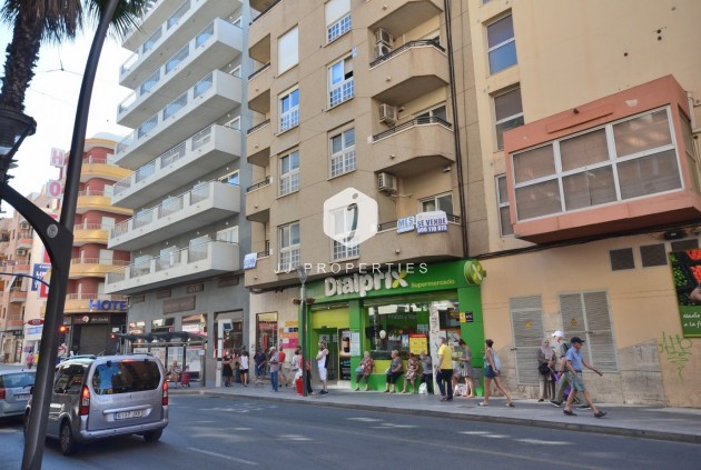 Appartement - D'occasion - Torrevieja -
                Centro