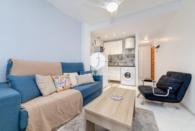 Appartement - D'occasion - Torrevieja -
                Centro