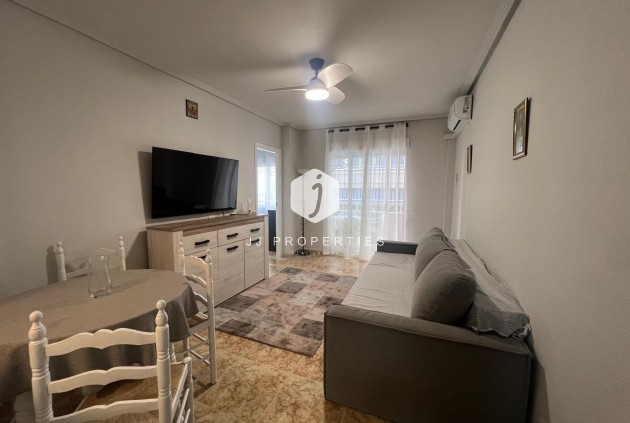Appartement - D'occasion - Torrevieja -
                Centro