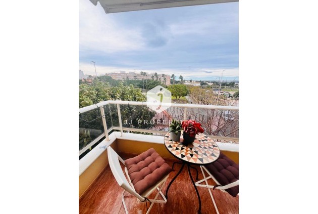 Appartement - D'occasion - Torrevieja -
                Costa Blanca