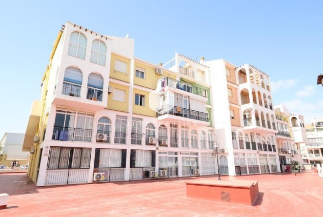 Appartement - D'occasion - Torrevieja -
                Costa Blanca