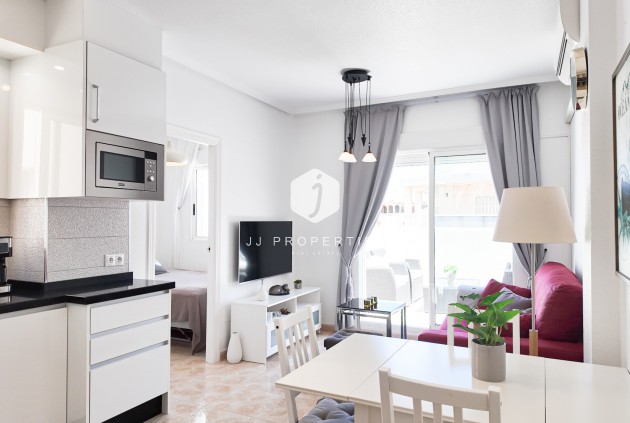 Appartement - D'occasion - Torrevieja -
                Costa Blanca