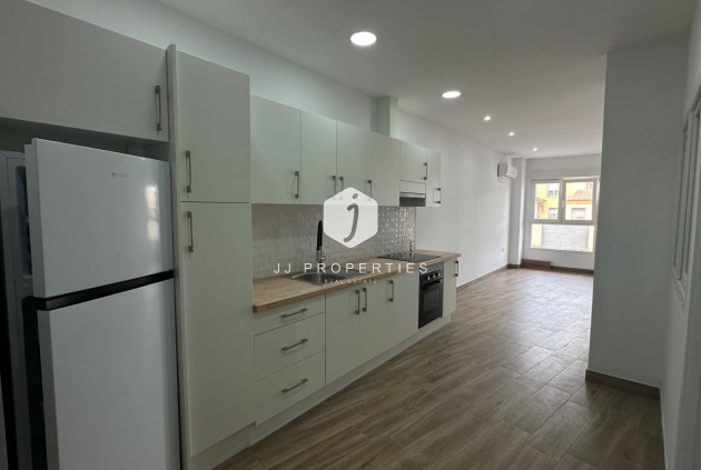 Appartement - D'occasion - Torrevieja -
                Costa Blanca