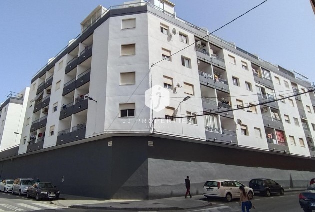 Appartement - D'occasion - Torrevieja -
                El molino