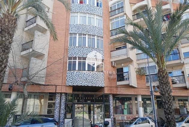 Appartement - D'occasion - Torrevieja -
                Habaneras
