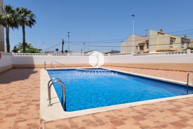 Appartement - D'occasion - Torrevieja -
                Nueva Torrevieja