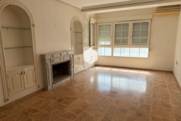 Appartement - D'occasion - Torrevieja -
                Torrevieja