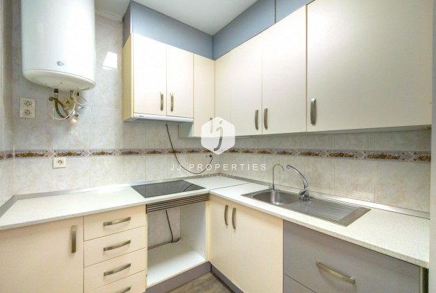 Appartement - D'occasion - Torrevieja -
                Torrevieja