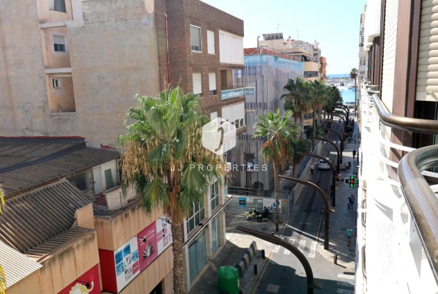 Appartement - D'occasion - Torrevieja -
                Torrevieja