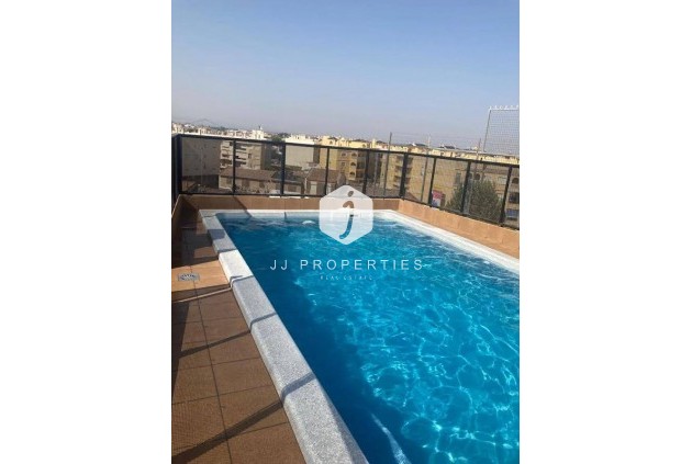 Appartement / flat - Tweedehands - Almoradí -
                Colegio Canales Y Martinez