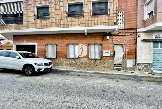 Appartement / flat - Tweedehands - Los Montesinos -
                Costa Blanca