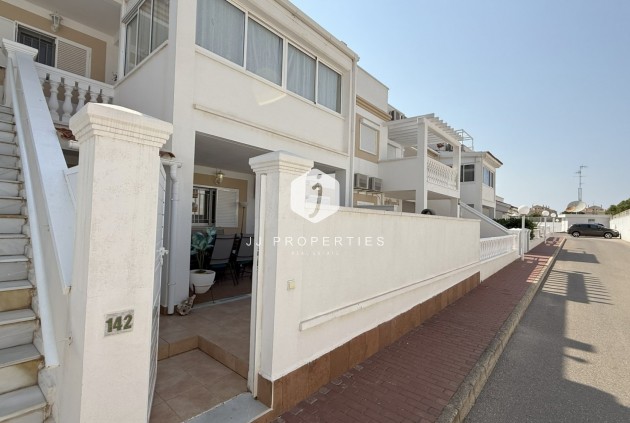 Appartement / flat - Tweedehands - Orihuela Costa -
                Costa Blanca