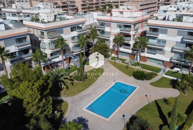 Appartement / flat - Tweedehands - Orihuela Costa -
                Costa Blanca
