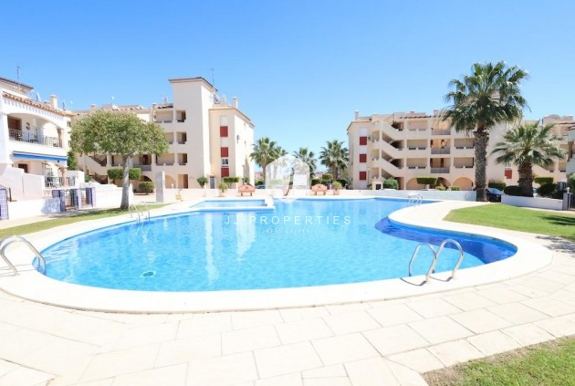 Appartement / flat - Tweedehands - Orihuela Costa -
                Costa Blanca