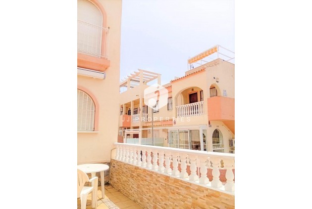 Appartement / flat - Tweedehands - Orihuela Costa -
                La Florida