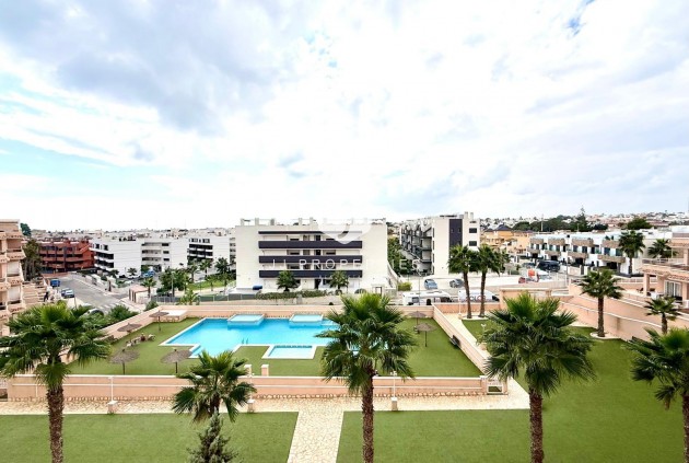 Appartement / flat - Tweedehands - Orihuela Costa -
                Villamartín-las Filipinas