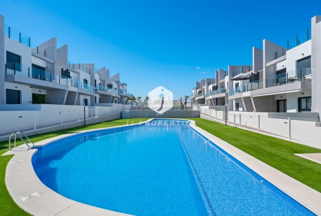 Appartement / flat - Tweedehands -
            San Miguel de Salinas - C-23878