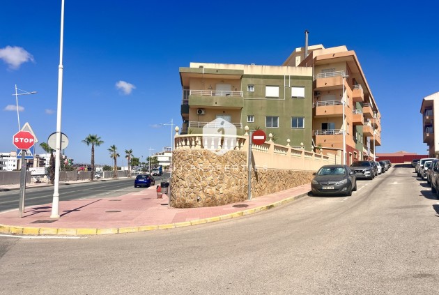 Appartement / flat - Tweedehands -
            San Miguel de Salinas - C-87724