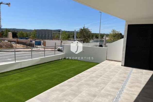 Appartement / flat - Tweedehands - San Miguel de Salinas -
                Inland