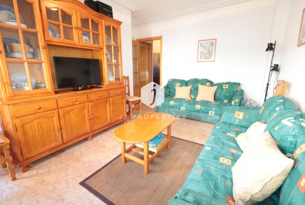 Appartement / flat - Tweedehands - Torrevieja -
                Acequion