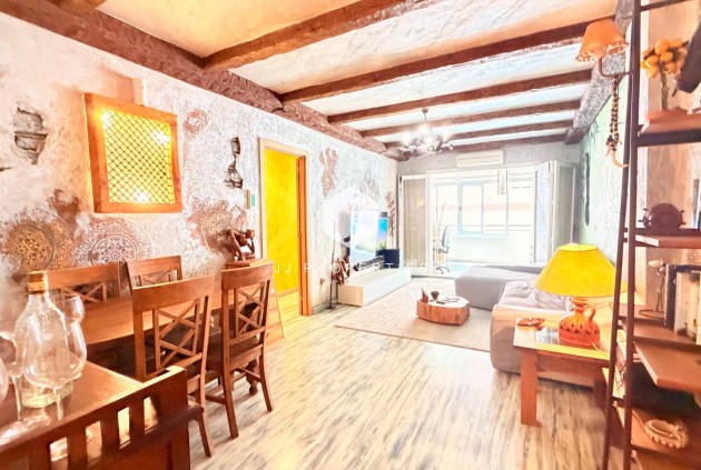 Appartement / flat - Tweedehands - Torrevieja -
                Acequion